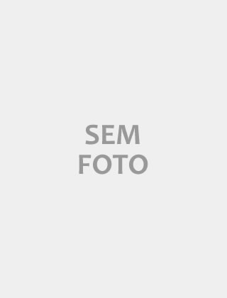 Novinha dando o cu para irmão tarado só 18 aninhos a gatinha tem